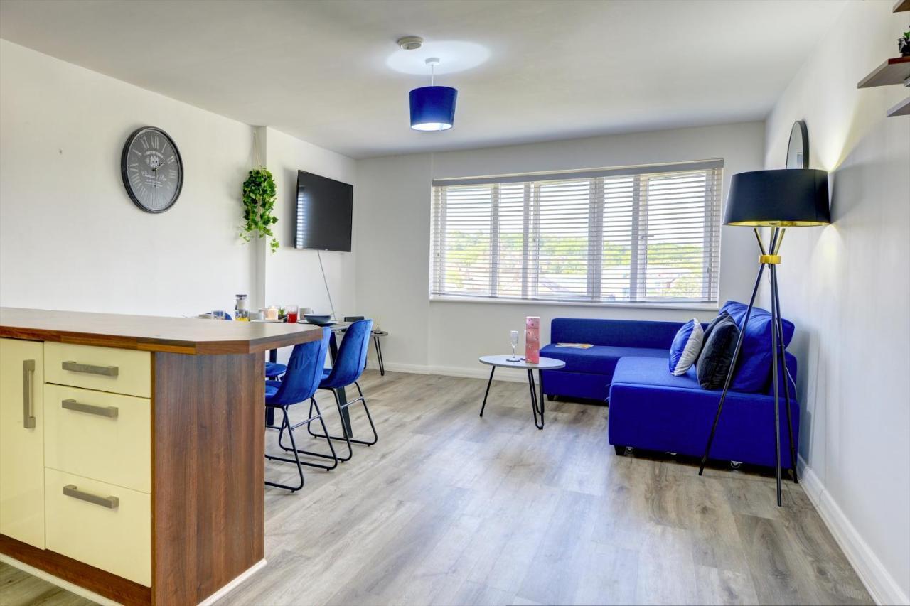 שפילד Spacious - Penthouse 2 Bed Apartment With Secure Allocated Parking מראה חיצוני תמונה
